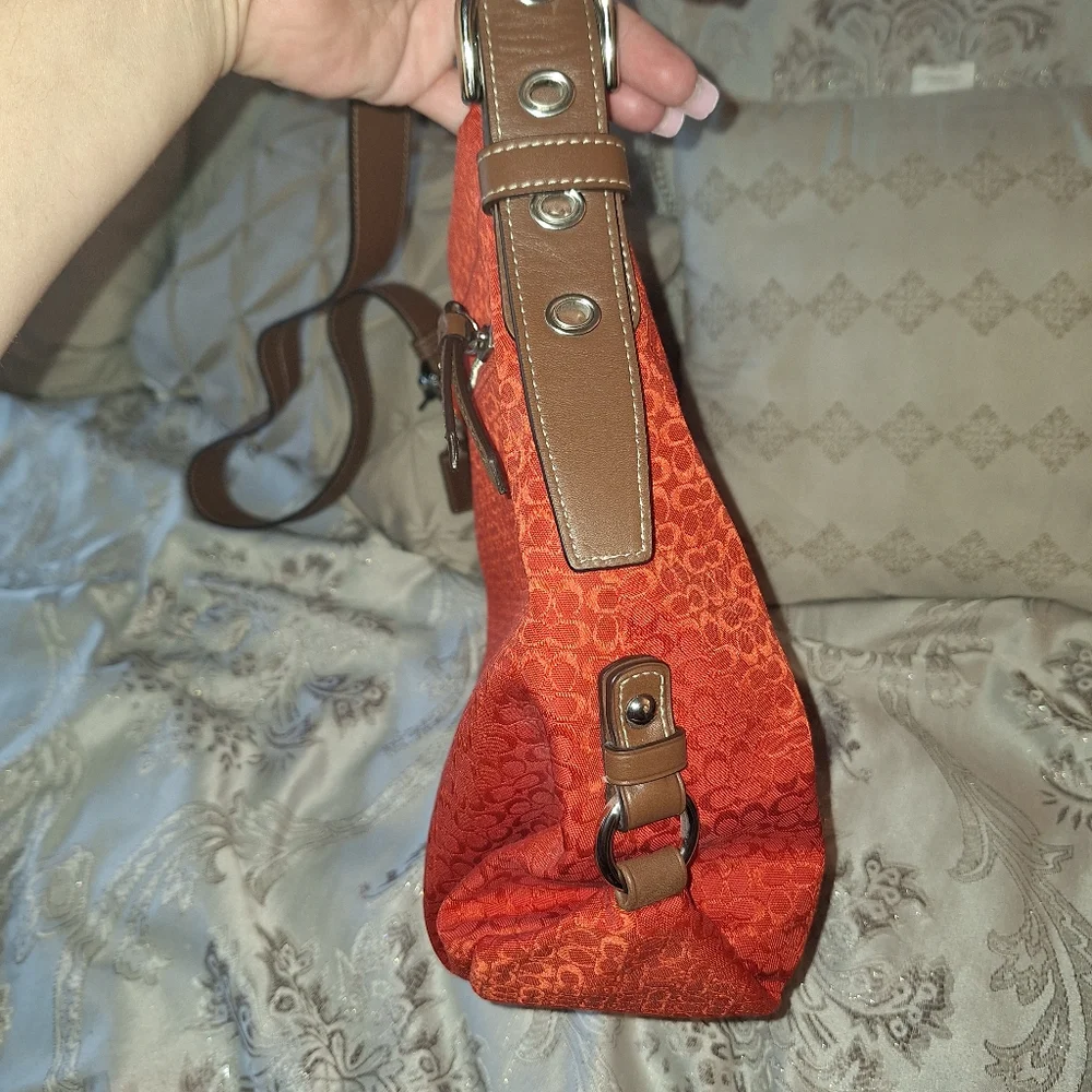 Coach crossbody - Picture 4 of 10
